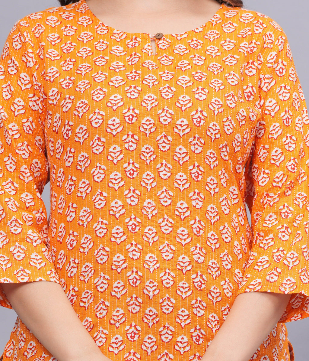 Floral Printed Keyhole Neck Pure Cotton Kurti ROOPWATI FASHION