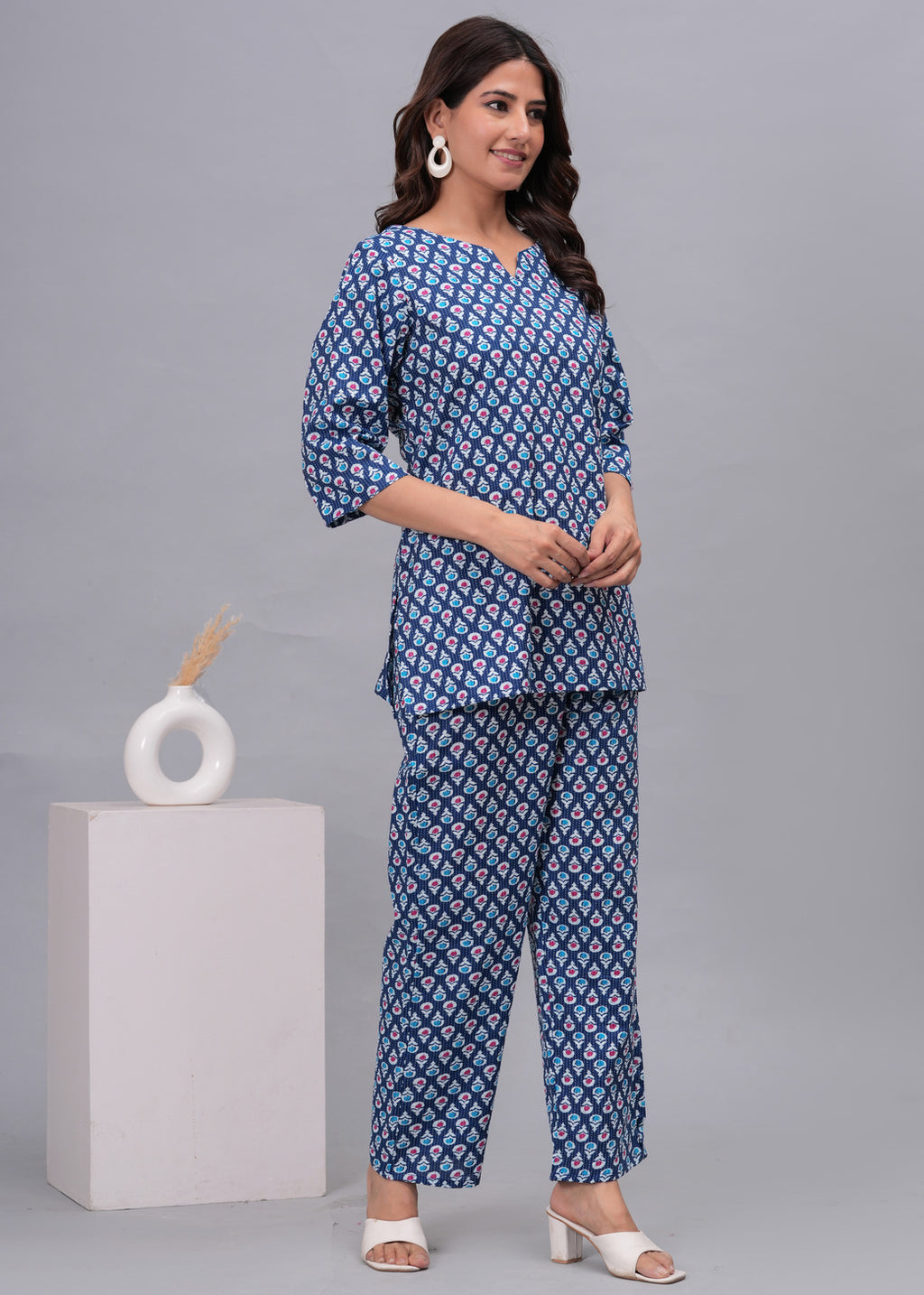 Women Blue & Multi-coloured Printed Pure Cotton Co-Ord Set