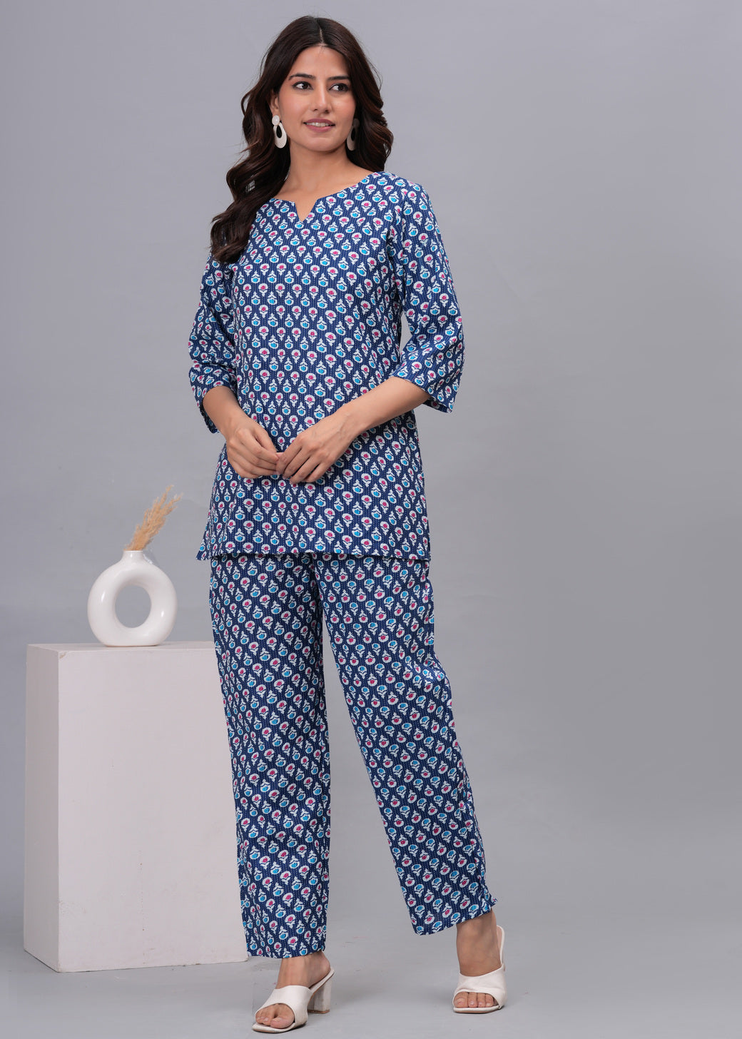Women Blue & Multi-coloured Printed Pure Cotton Co-Ord Set